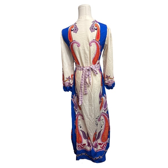Colorful Paisley Print Robe- size S/M - Picture 2 of 2